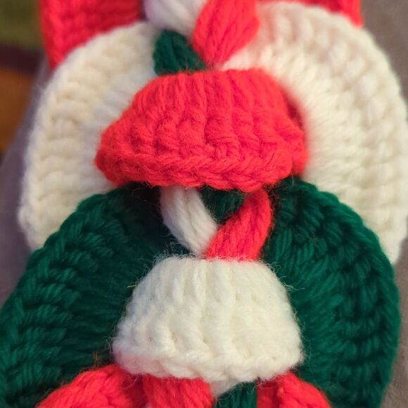 Vintage Christmas holiday handmade yarn braided decor - Picture 4 of 5